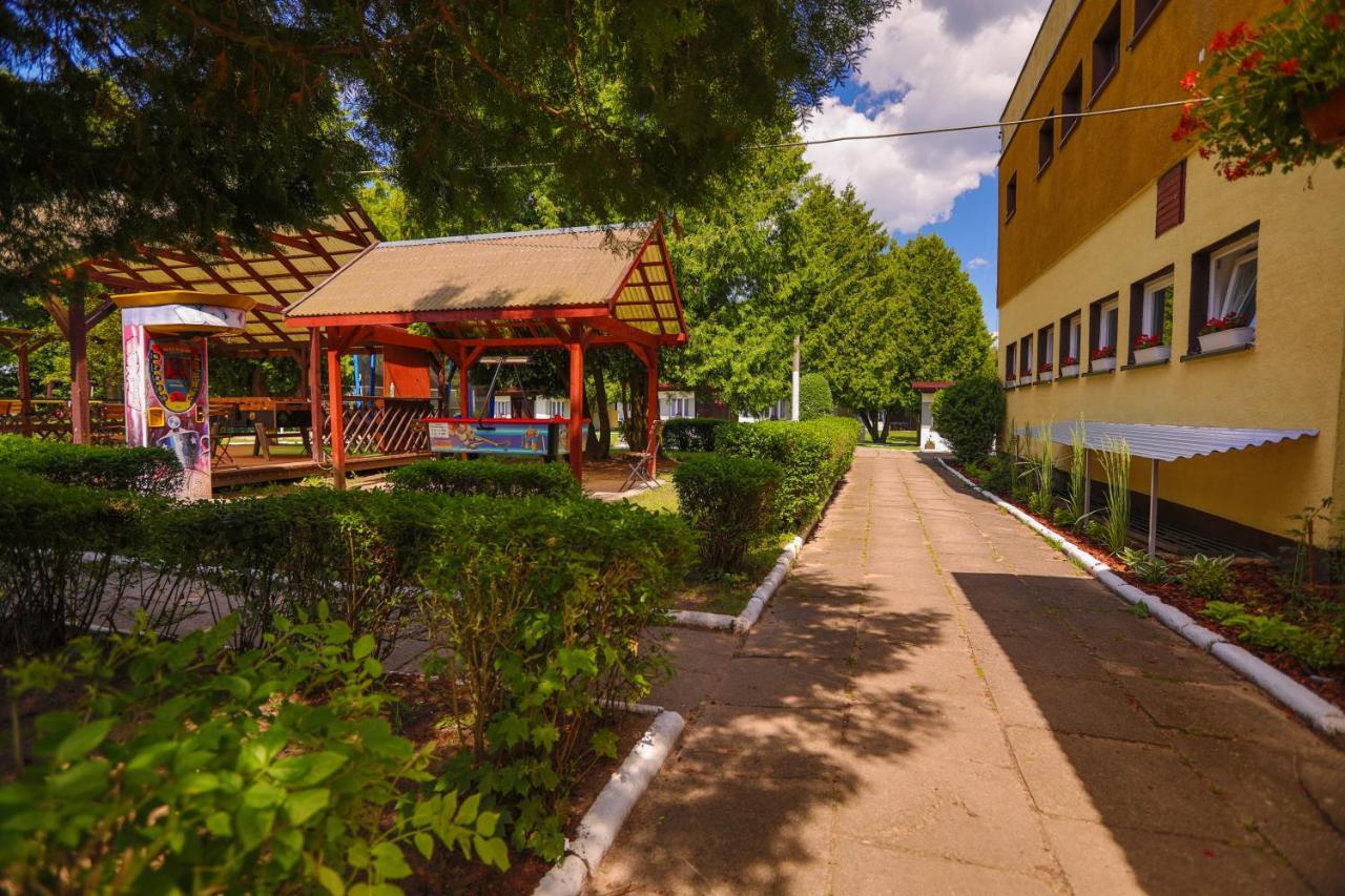 فندق Osrodek Wypoczynkowy Dolomity Jedwabno المظهر الخارجي الصورة